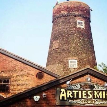 Hotel Arties Mill Brigg Exterior foto
